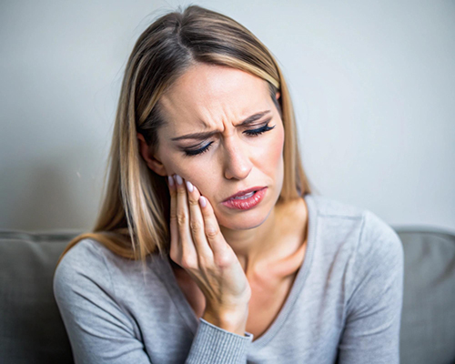 Приём врача-ортодонта-гнатолога — всего 1490 ₽!